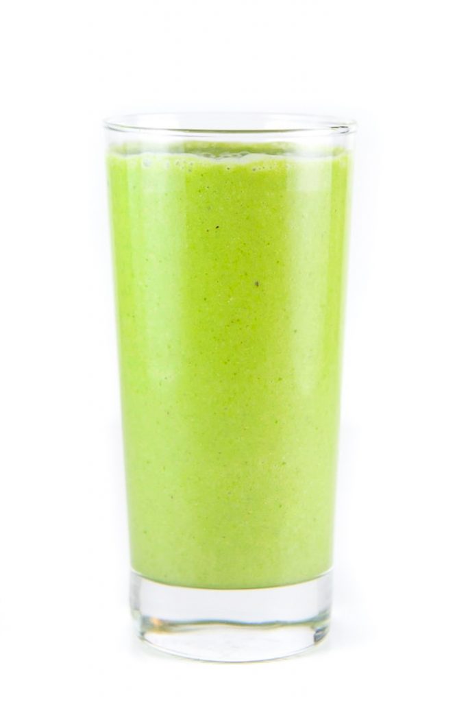 peachy kale smoothie for toddlers and kids.