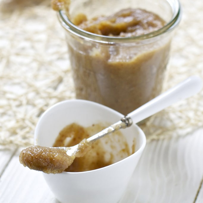A baby food puree for baby's breakfast. 
