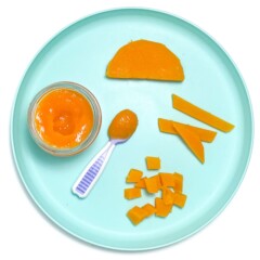 teal baby plate showing different ways to feed baby butternut squash.