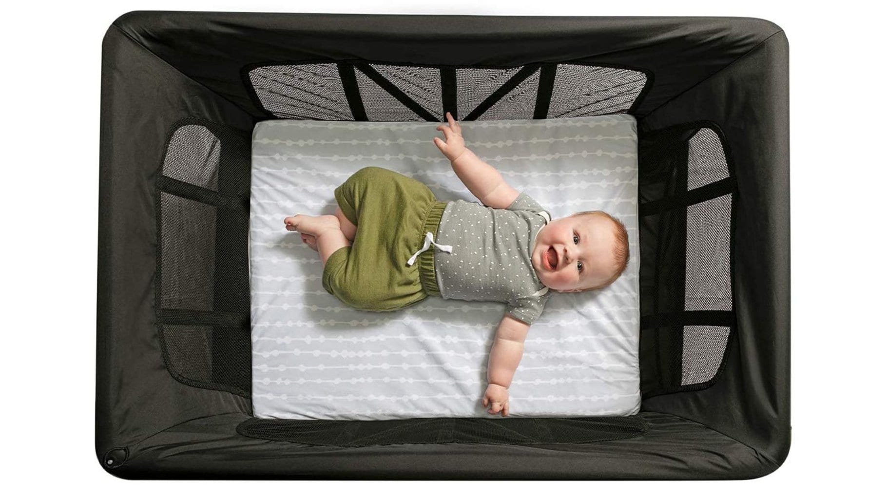 4Moms Breeze Plus Portable Playard